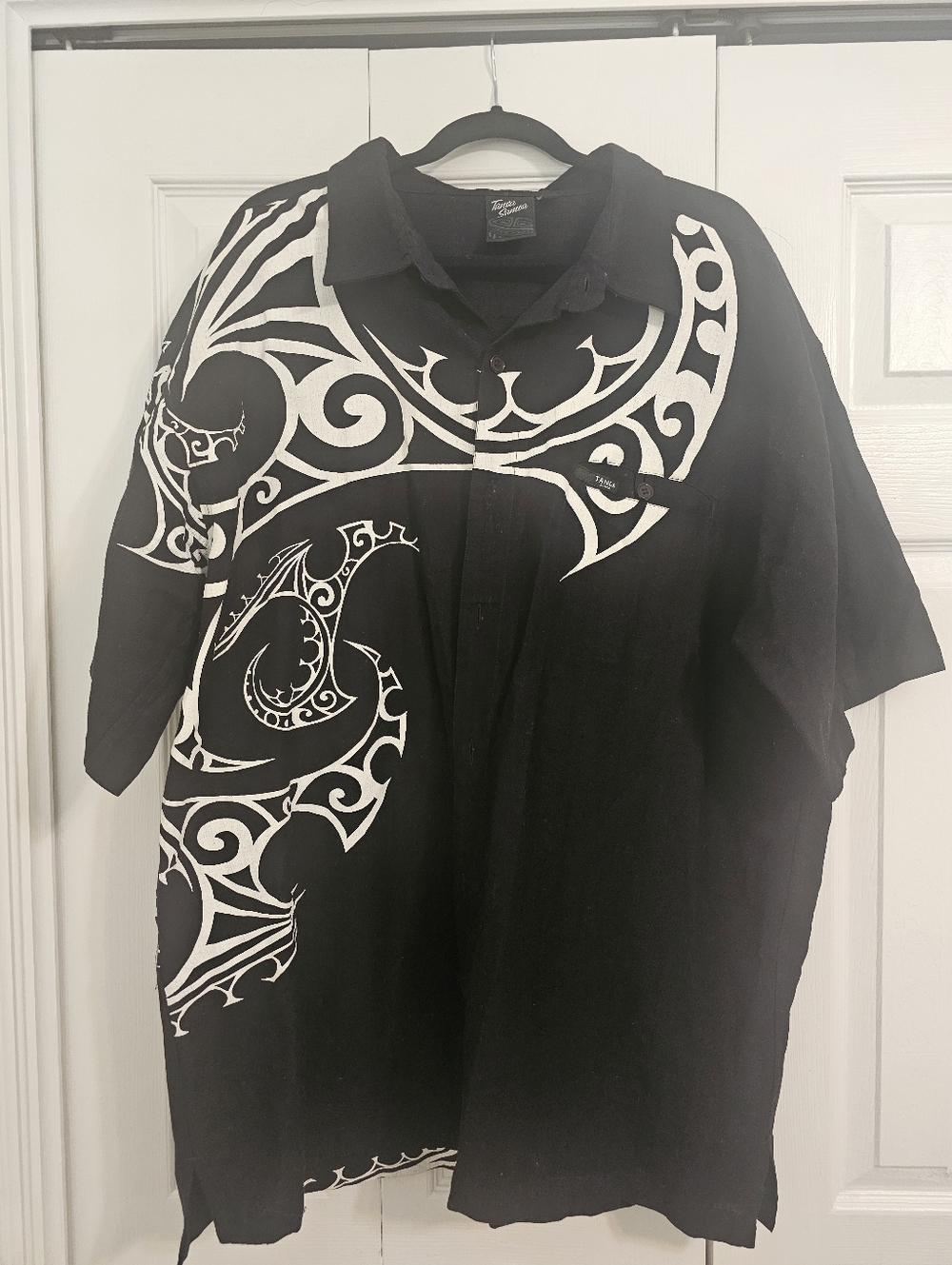 Tanoa Samoa Black & White Button Up, Size 4X